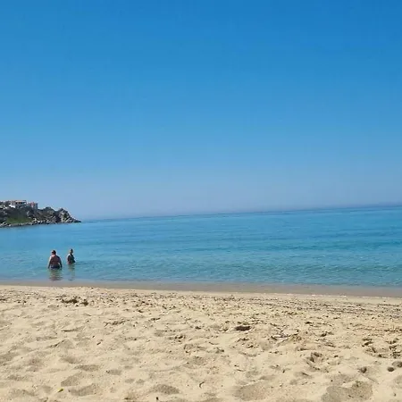 Nicole's House Tatil Evi *